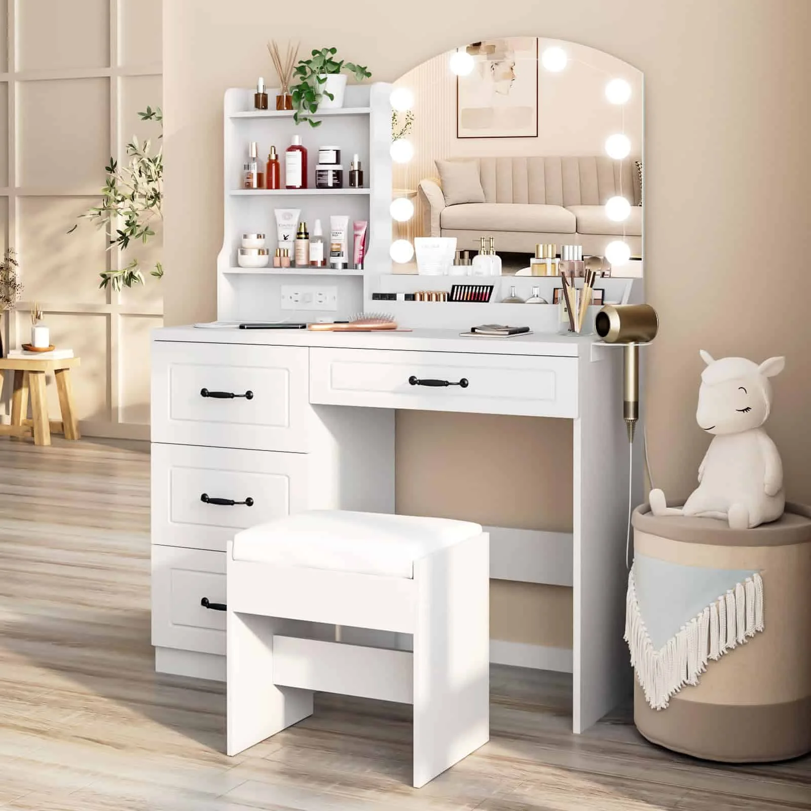 Smart & Stylish: Desks with Charging Stations for Home and Office